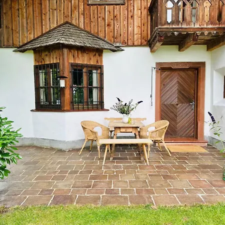Alpine Boutique With Sauna Near Salzburg Casa de Férias