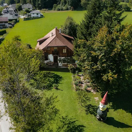 Alpine Boutique With Sauna Near Salzburg Casa de Férias