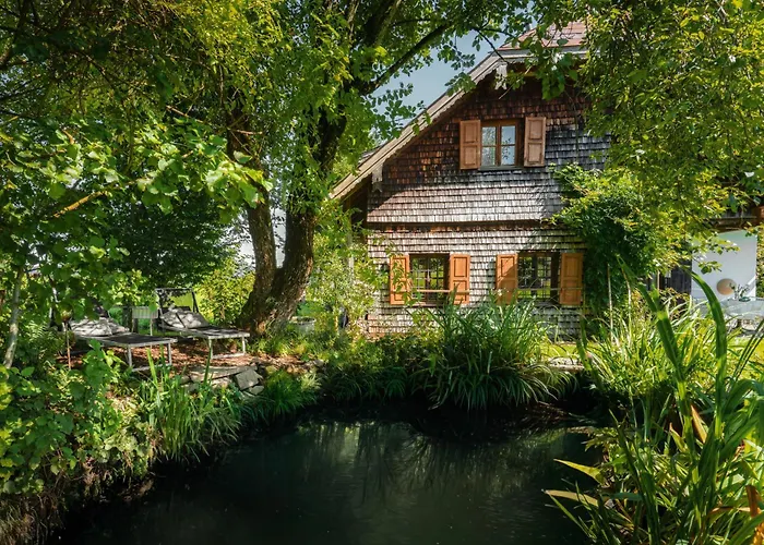 Feriehus Alpine Boutique With Sauna Near Salzburg